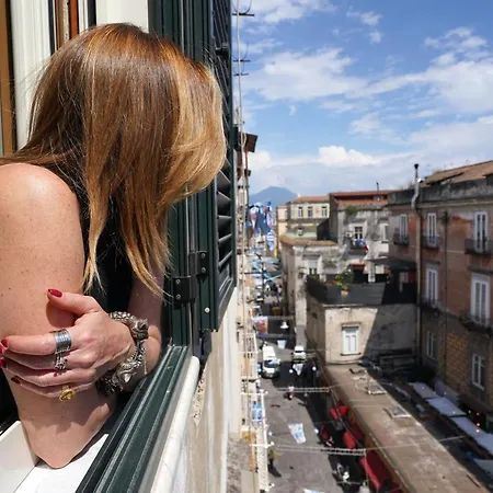 Nonnadora Νάπολη